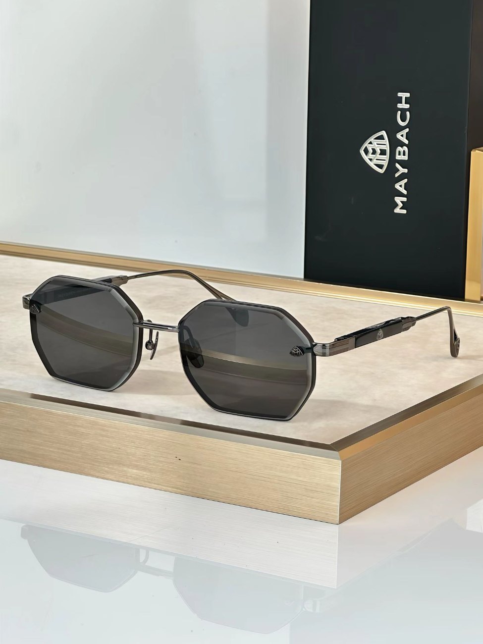MAYBACH — NO LOGO STORE