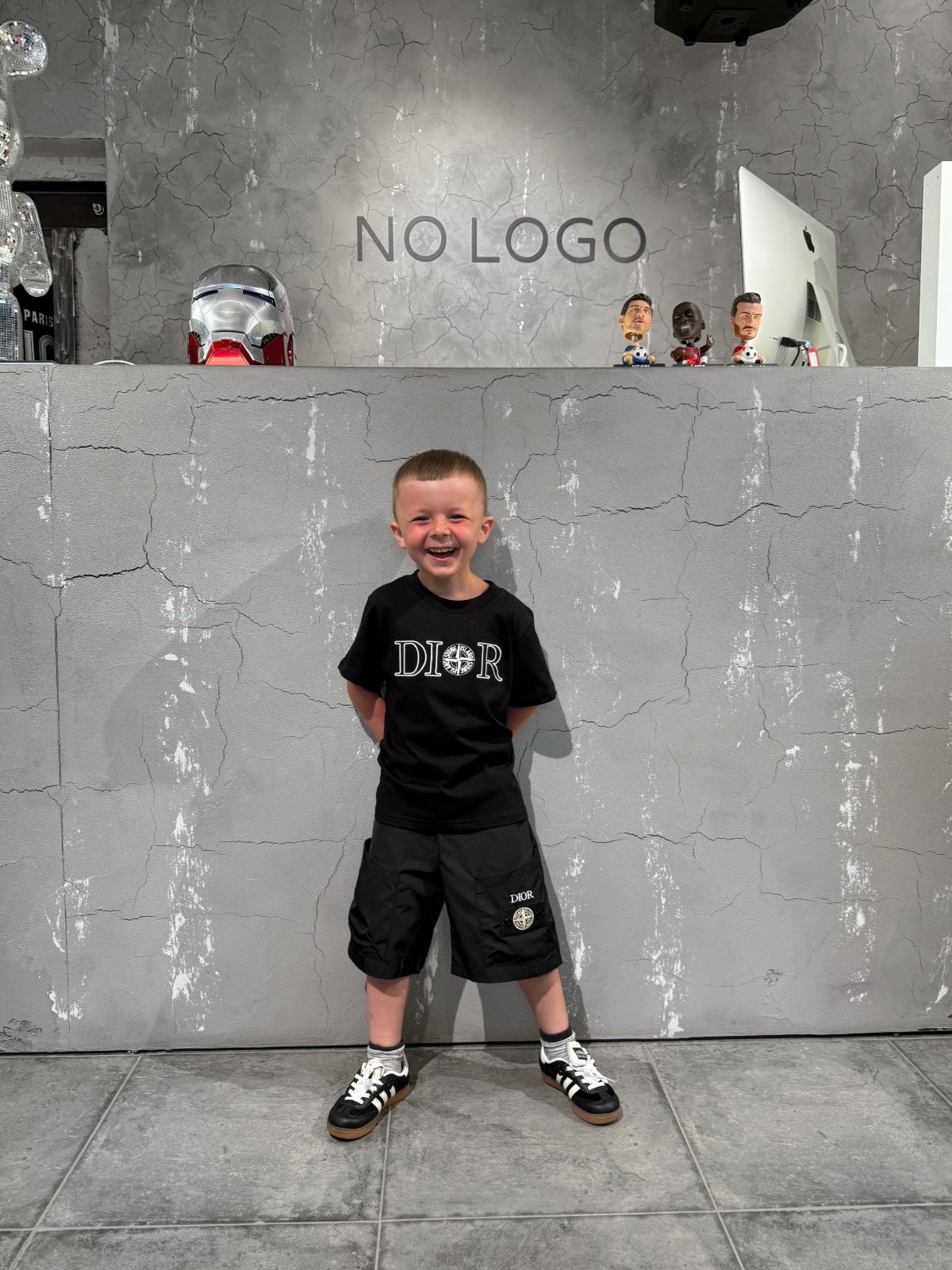 Костюм DIOR X STONE ISLAND — NO LOGO STORE
