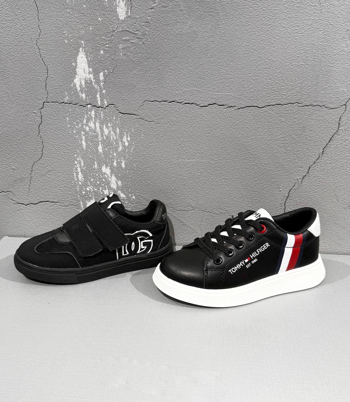 TOMMY HILFIGER — NO LOGO STORE