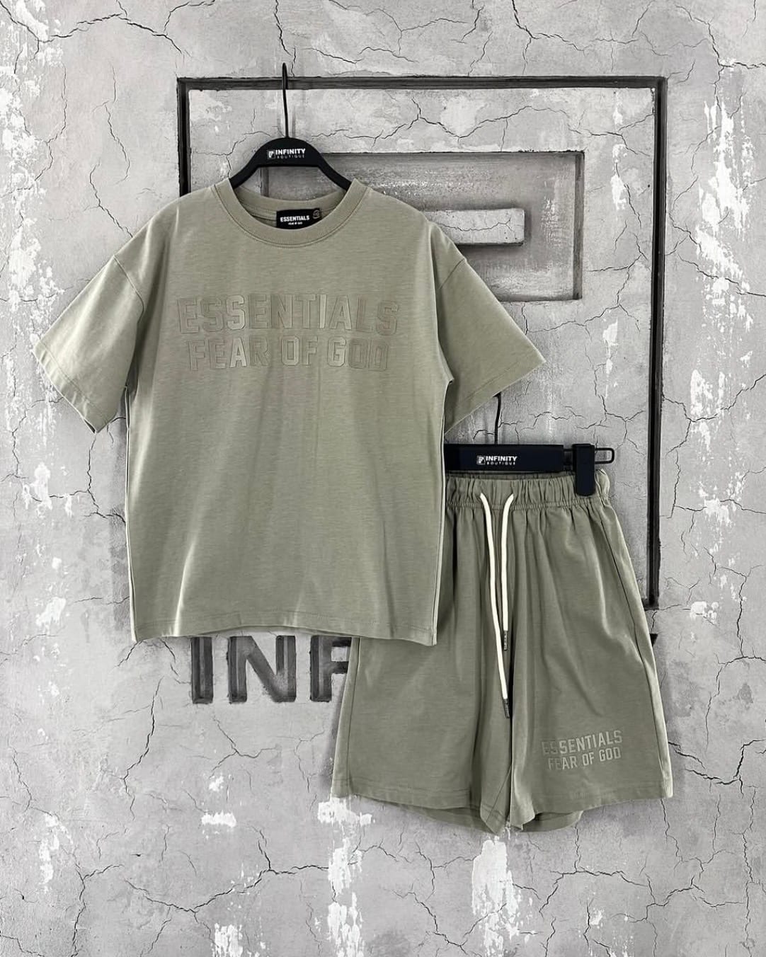 Костюм ESSENTIALS FEAR OF GOD — NO LOGO STORE