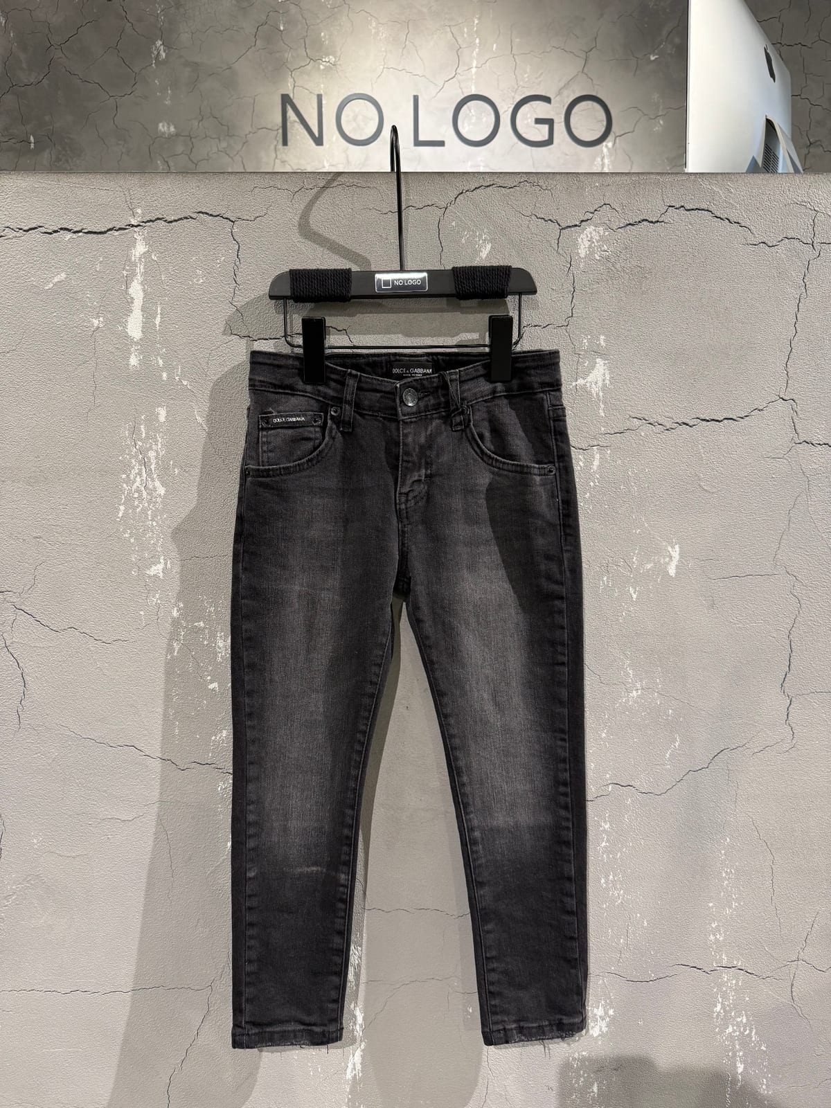 Джинсы DOLCE&GABBANA — NO LOGO STORE