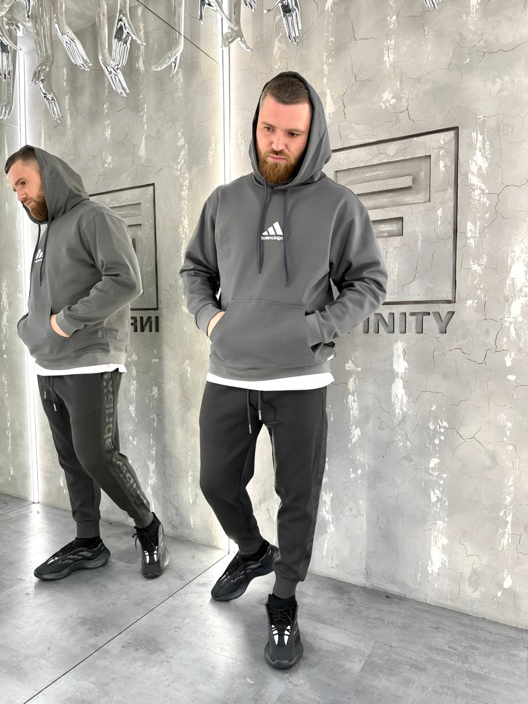 Худи BALENCIAGA X ADIDAS — NO LOGO STORE
