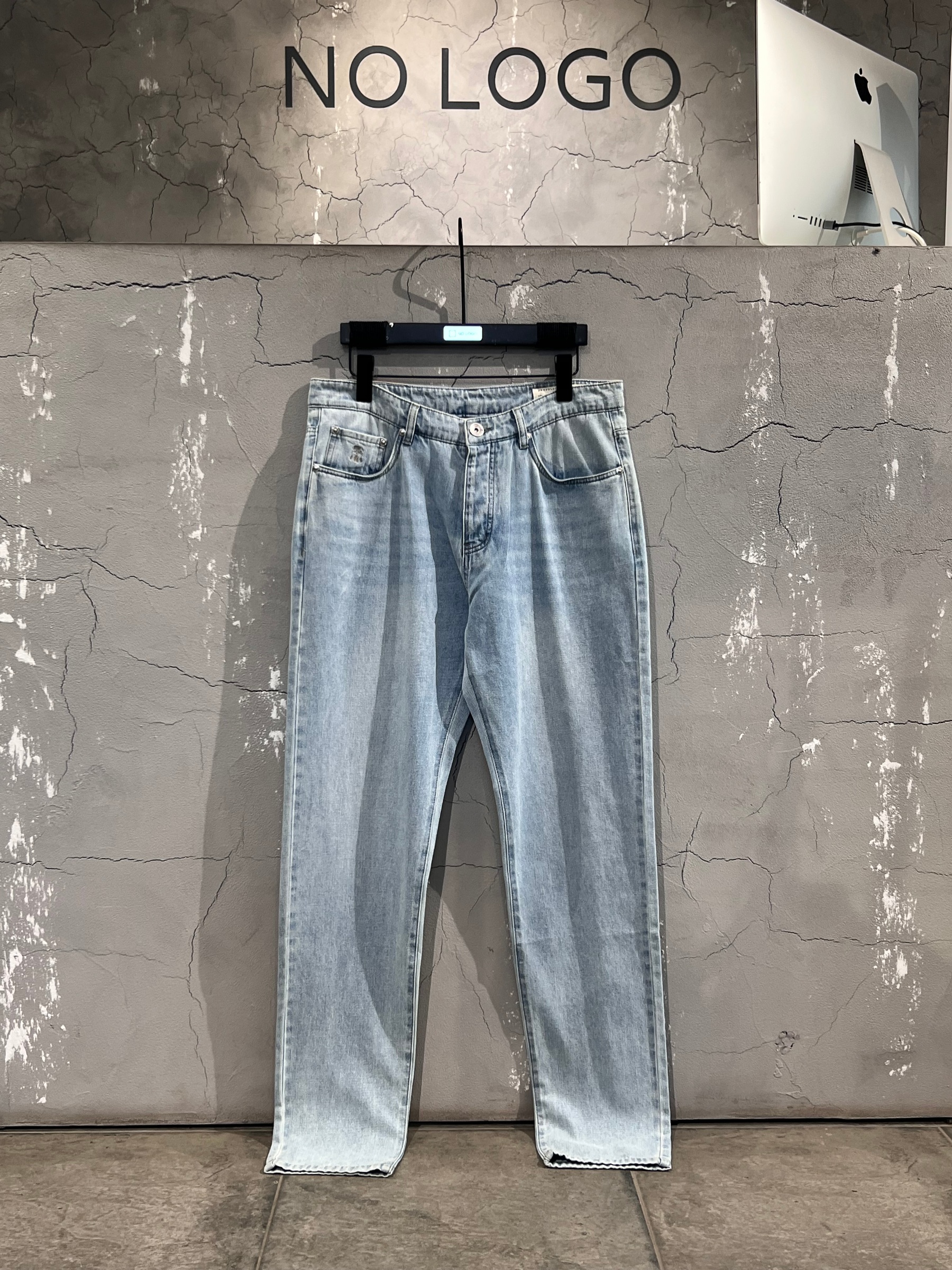 Джинсы BRUNELLO CUCINELLI — NO LOGO STORE