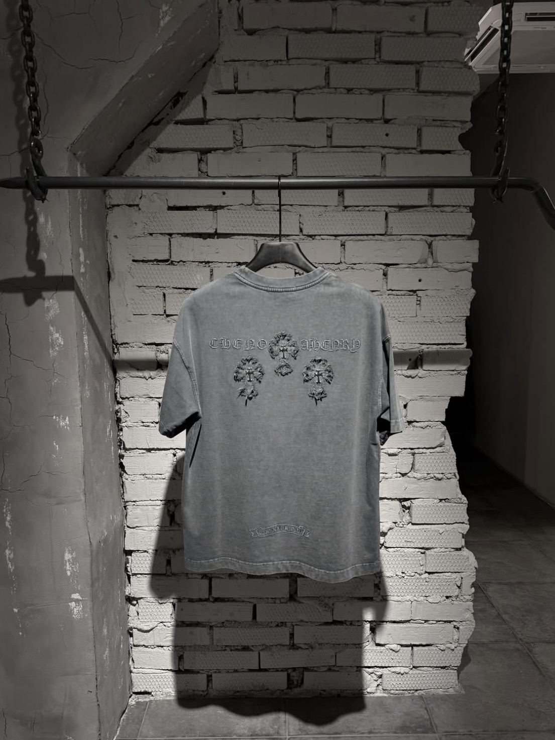 Футболка CHROME HEARTS — Мужское, NO LOGO STORE (фото 2)