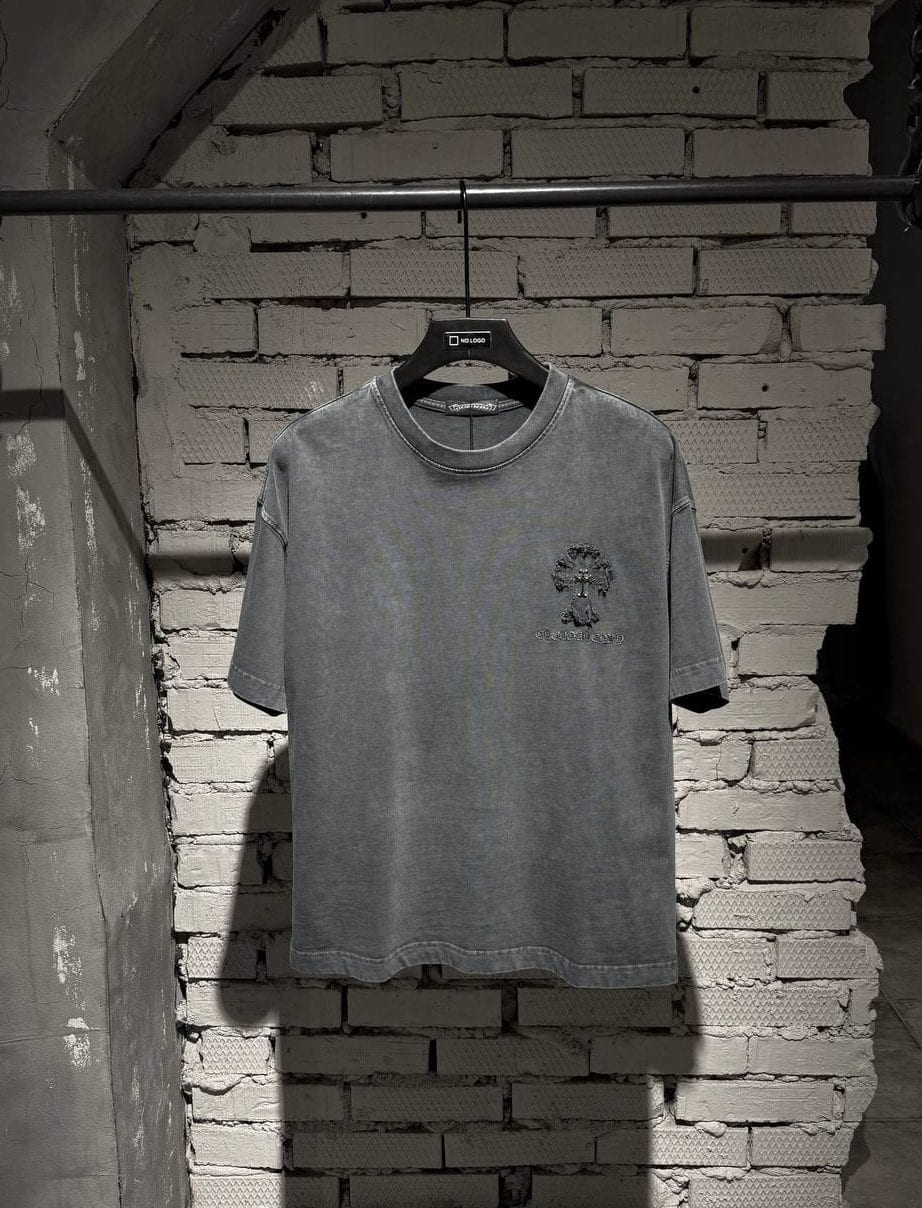 Футболка CHROME HEARTS — NO LOGO STORE