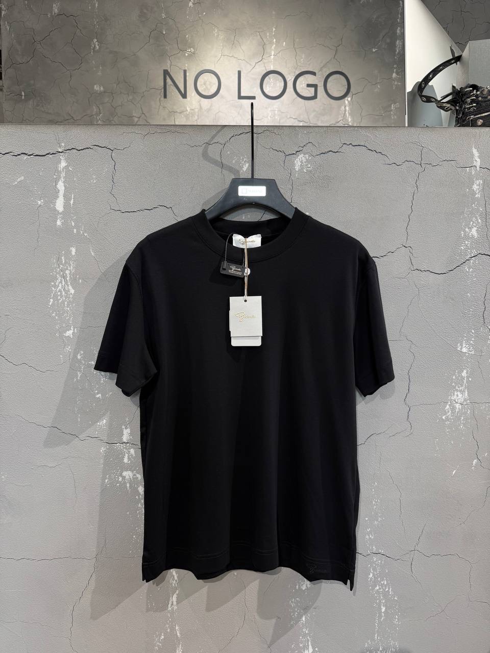 Новый товар — NO LOGO STORE