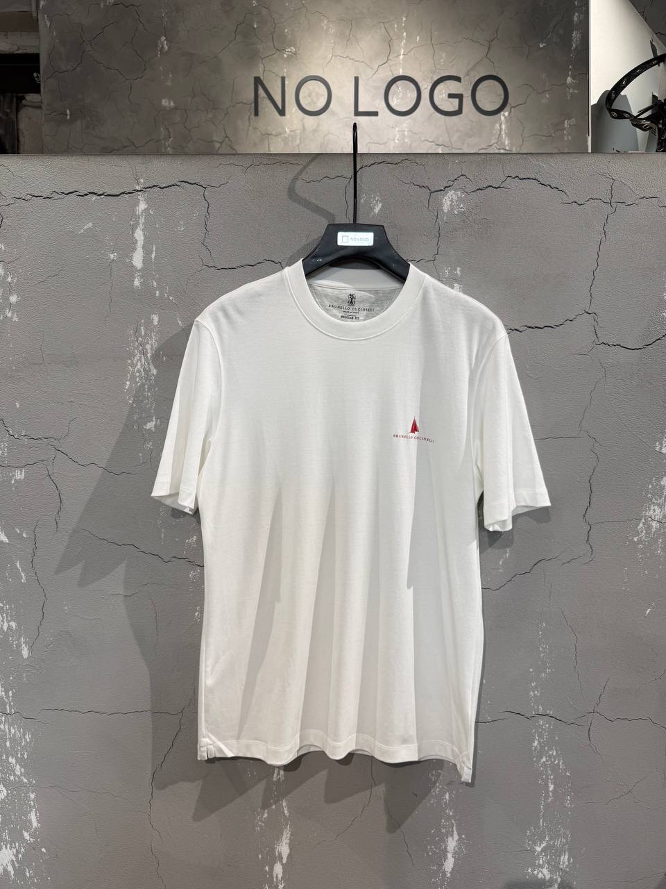 Новый товар — NO LOGO STORE