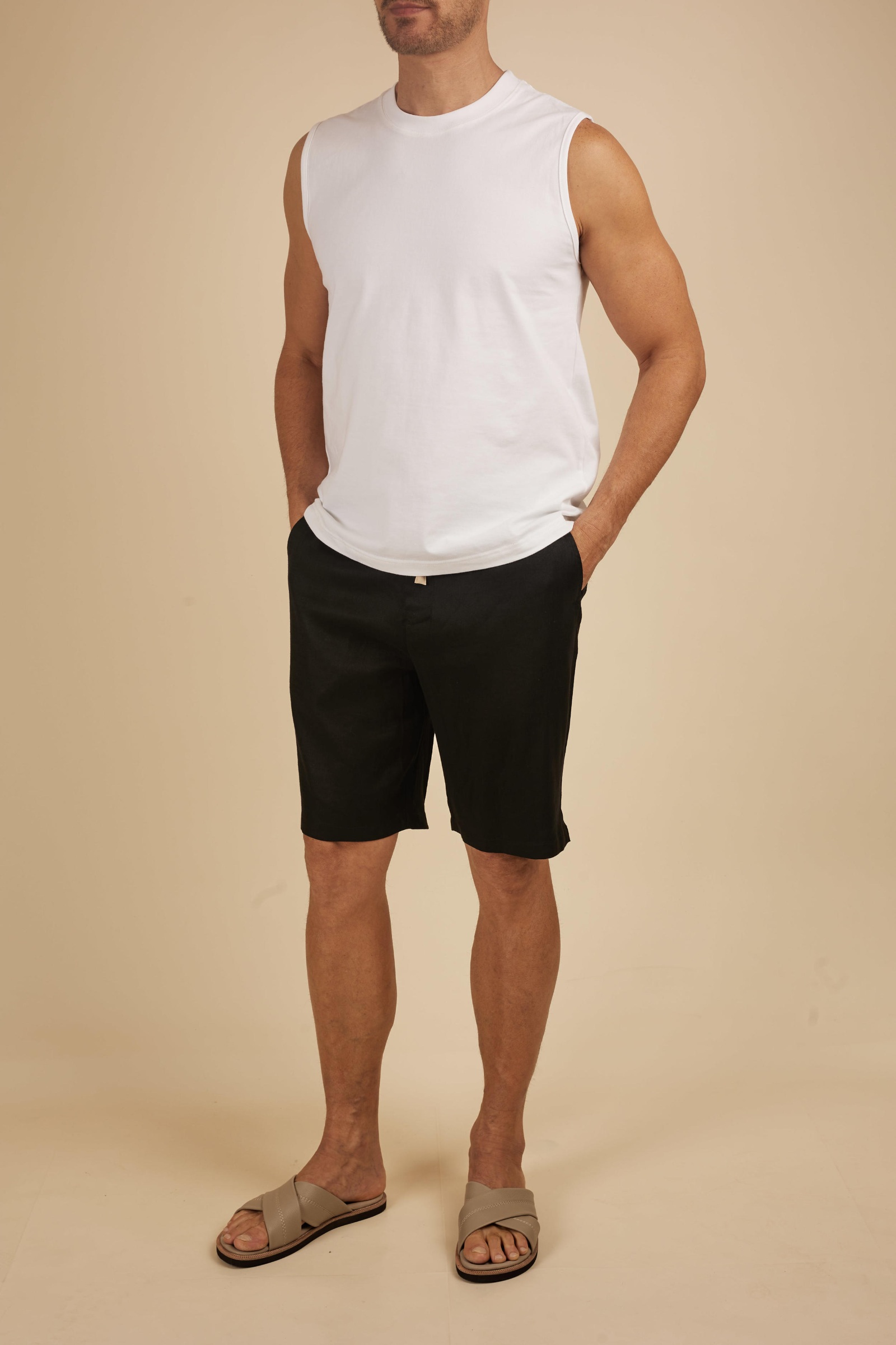 Новый товар — NO LOGO STORE