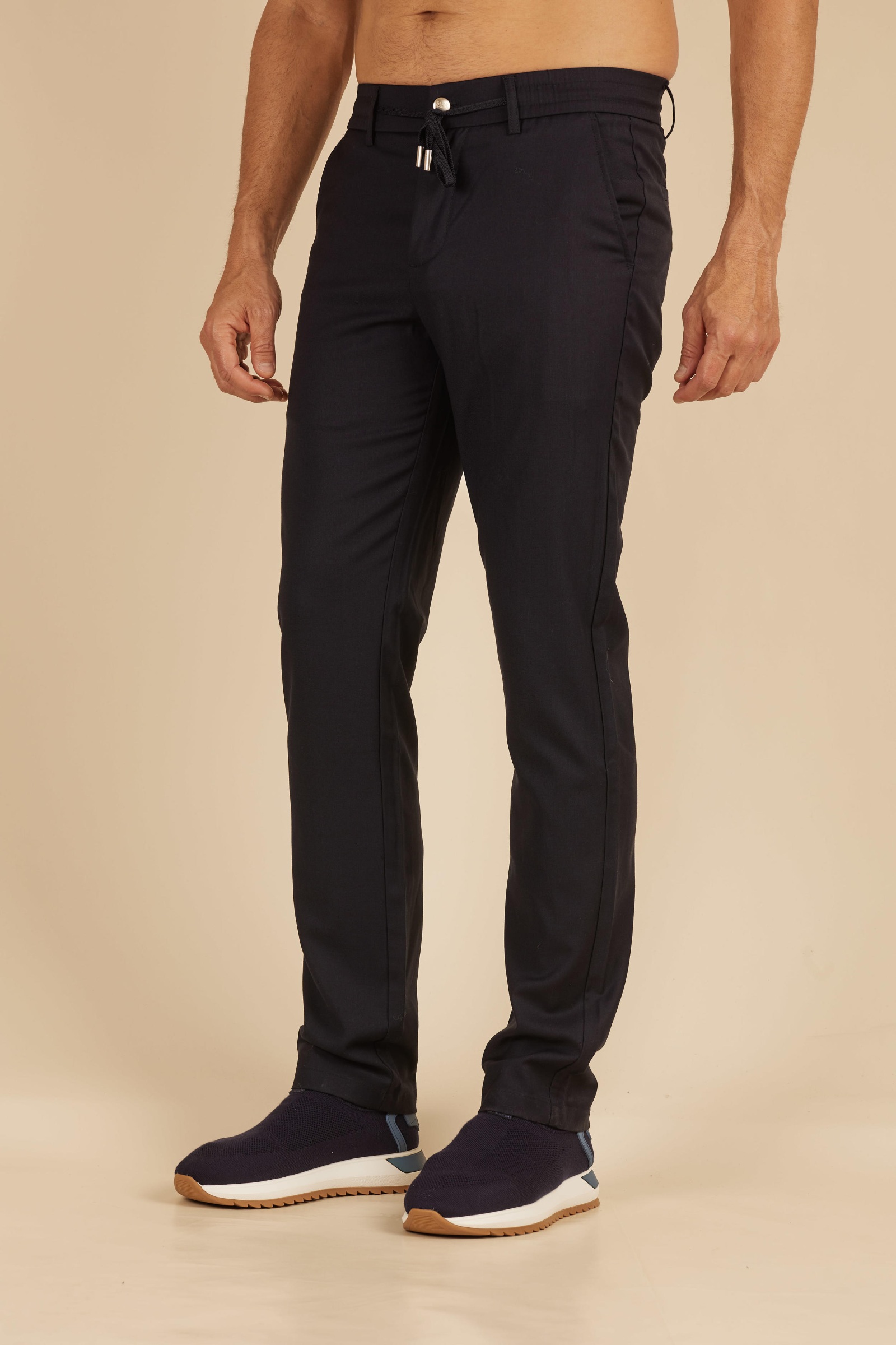 Новый товар — NO LOGO STORE