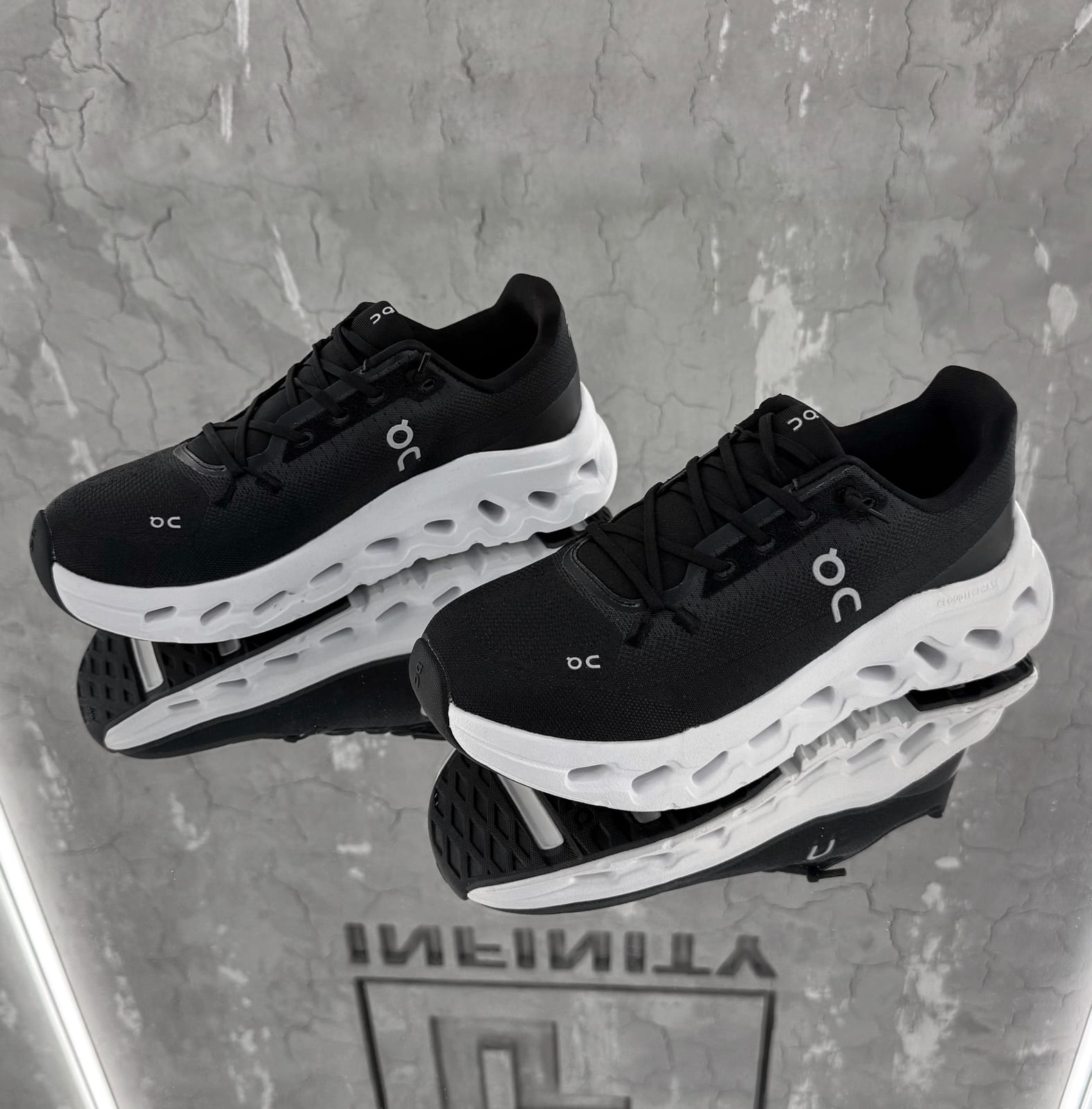ON — NO LOGO STORE