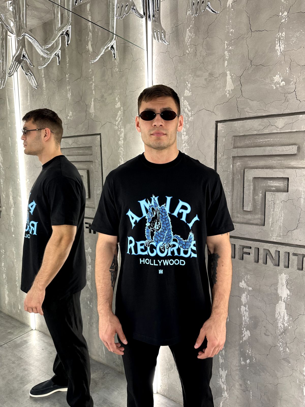 Футболка AMIRI — NO LOGO STORE