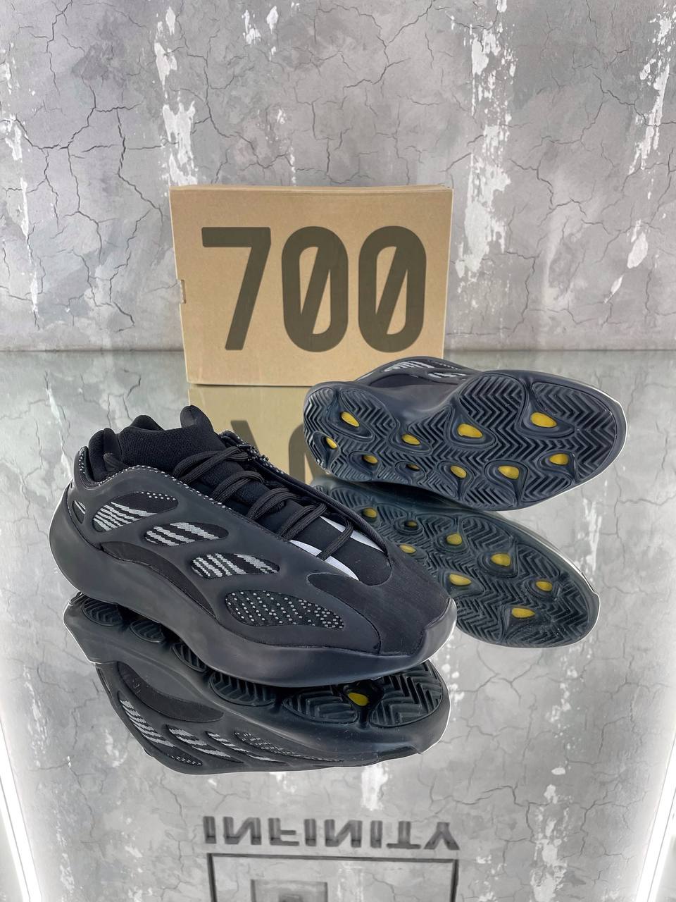 ADIDAS YEEZY BOOST 350 V3 — NO LOGO STORE