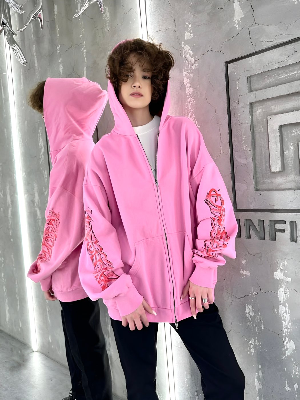 Зип-худи BALENCIAGA — SALE · Женское, NO LOGO STORE (фото 2)