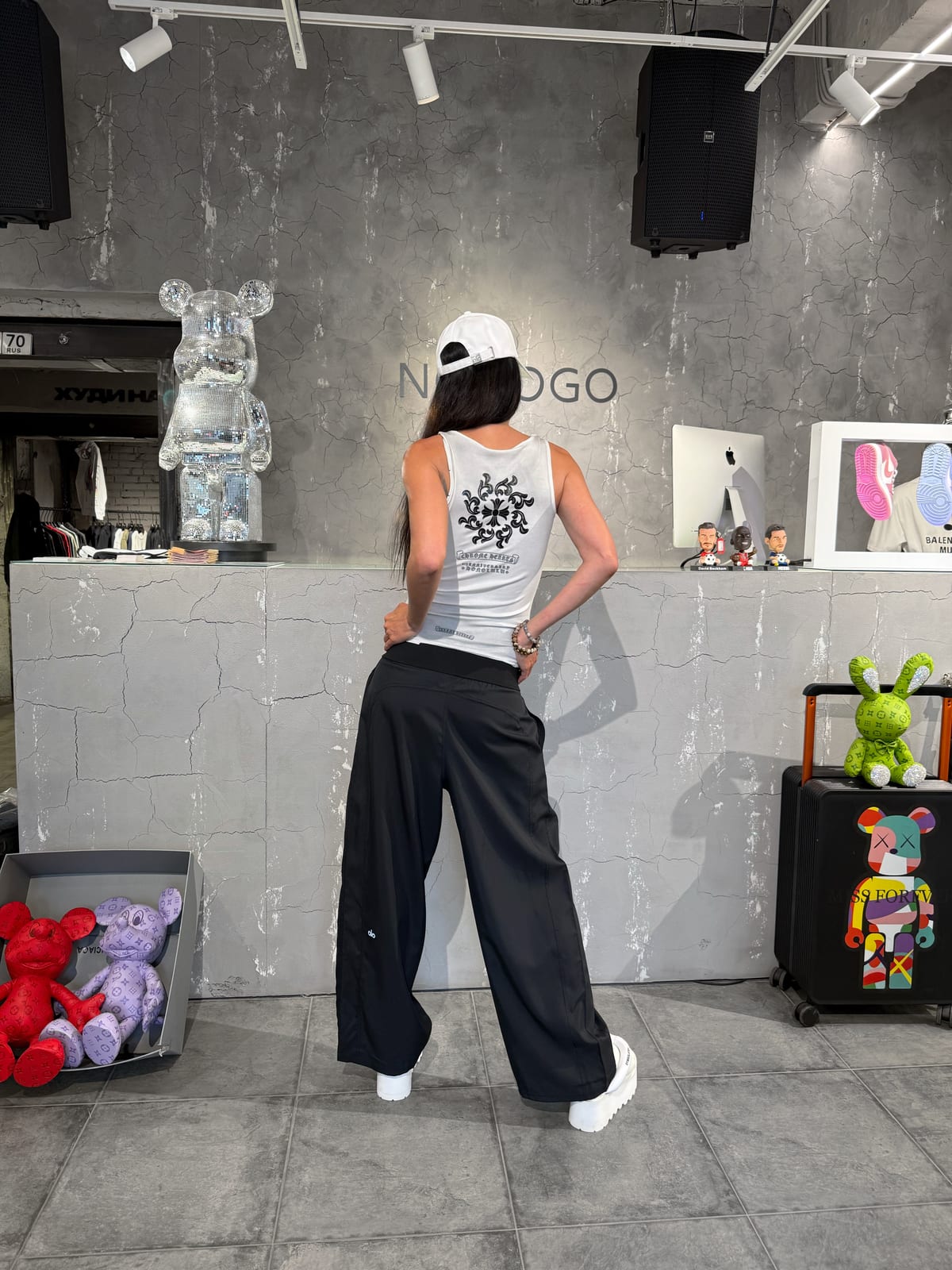 Майка CHROME HEARTS — NO LOGO STORE