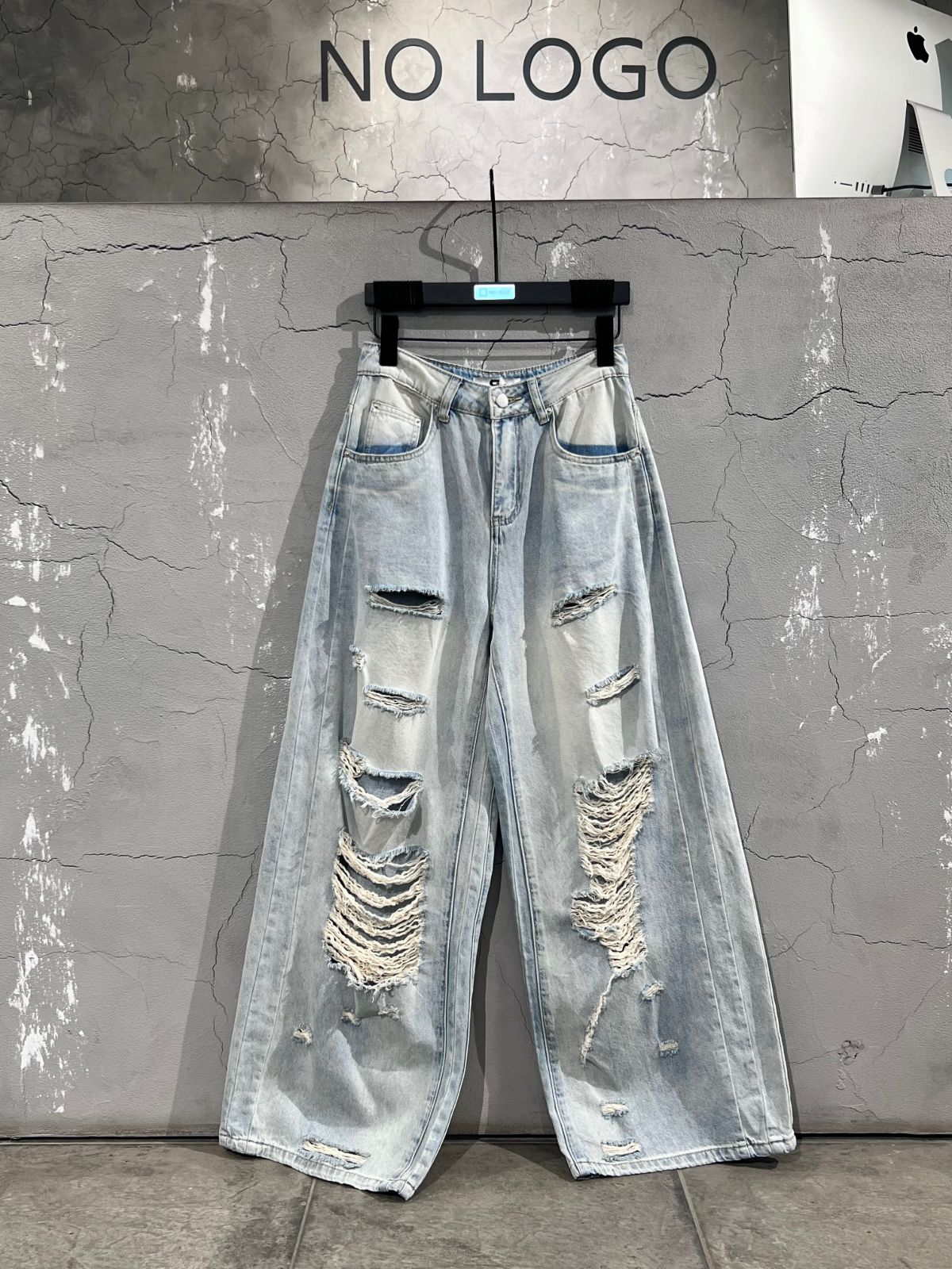Джинсы — Женское, NO LOGO STORE (фото 2)