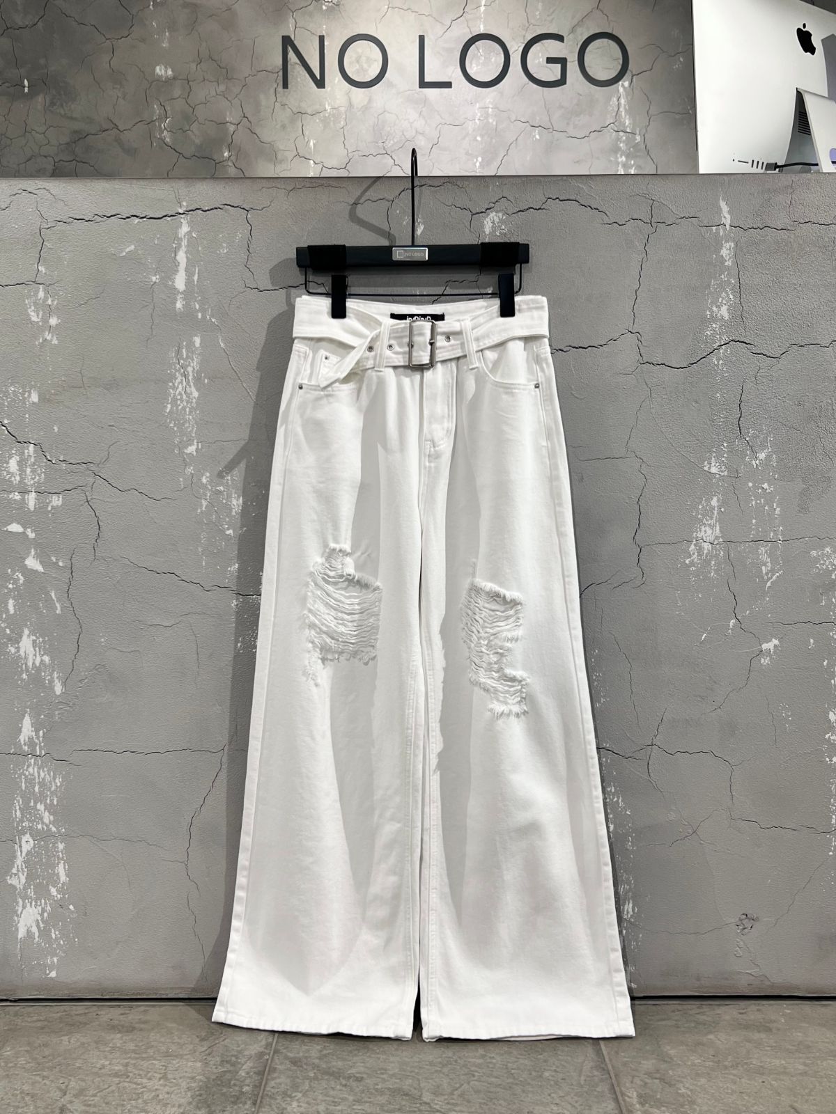Джинсы — NO LOGO STORE