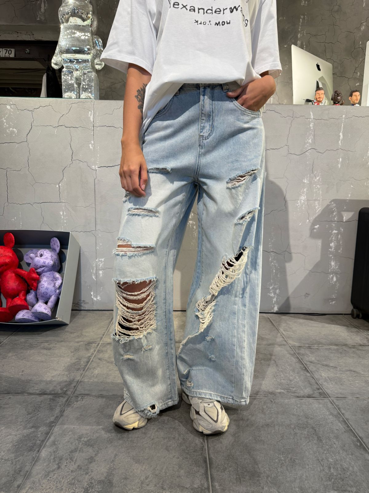 Джинсы — NO LOGO STORE