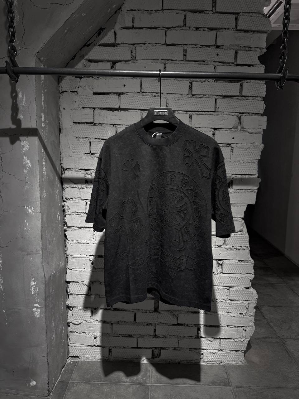 Футболка CHROME HEARTS — NO LOGO STORE