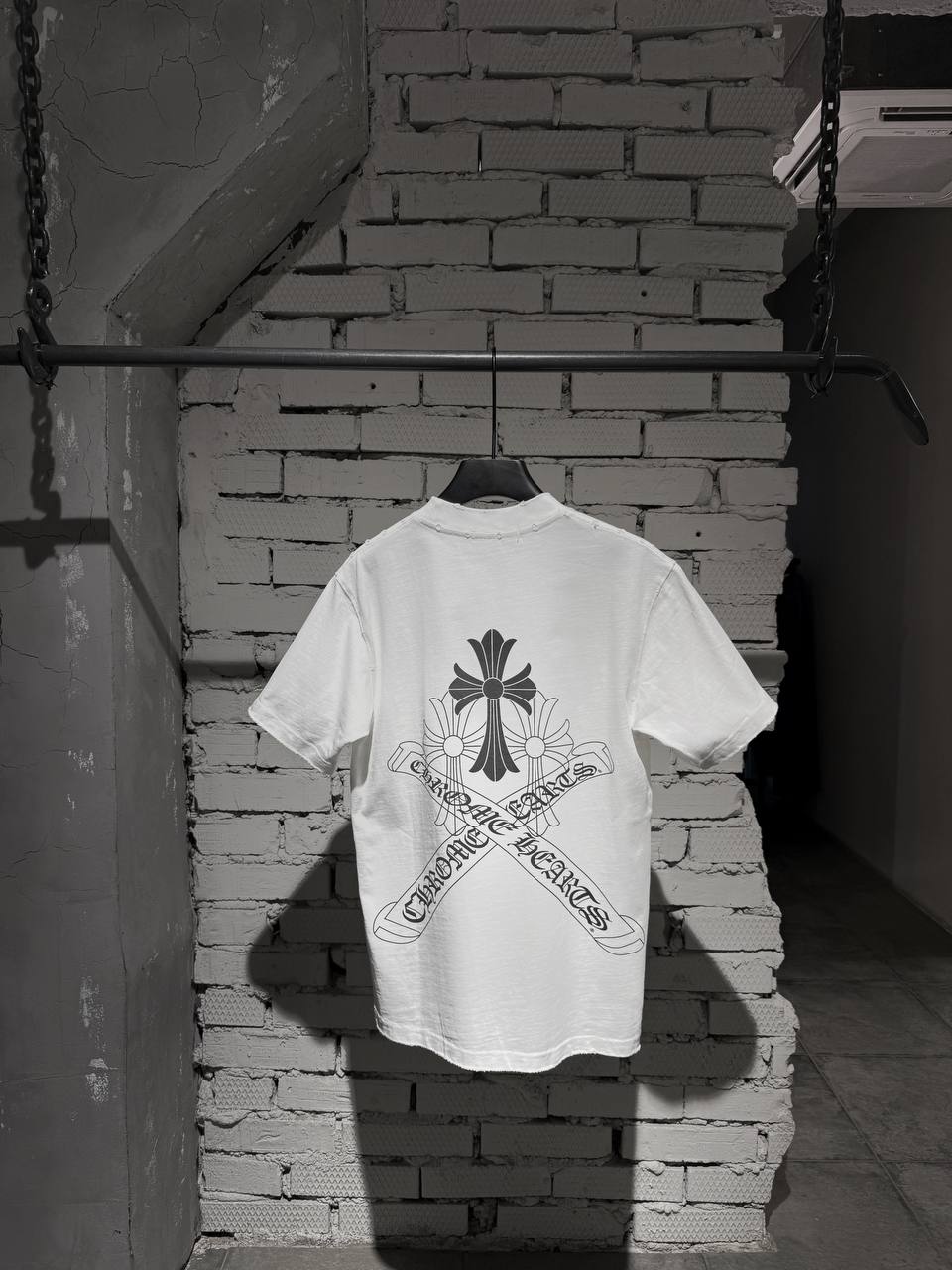 Футболка CHROME HEARTS — Женское, NO LOGO STORE (фото 2)