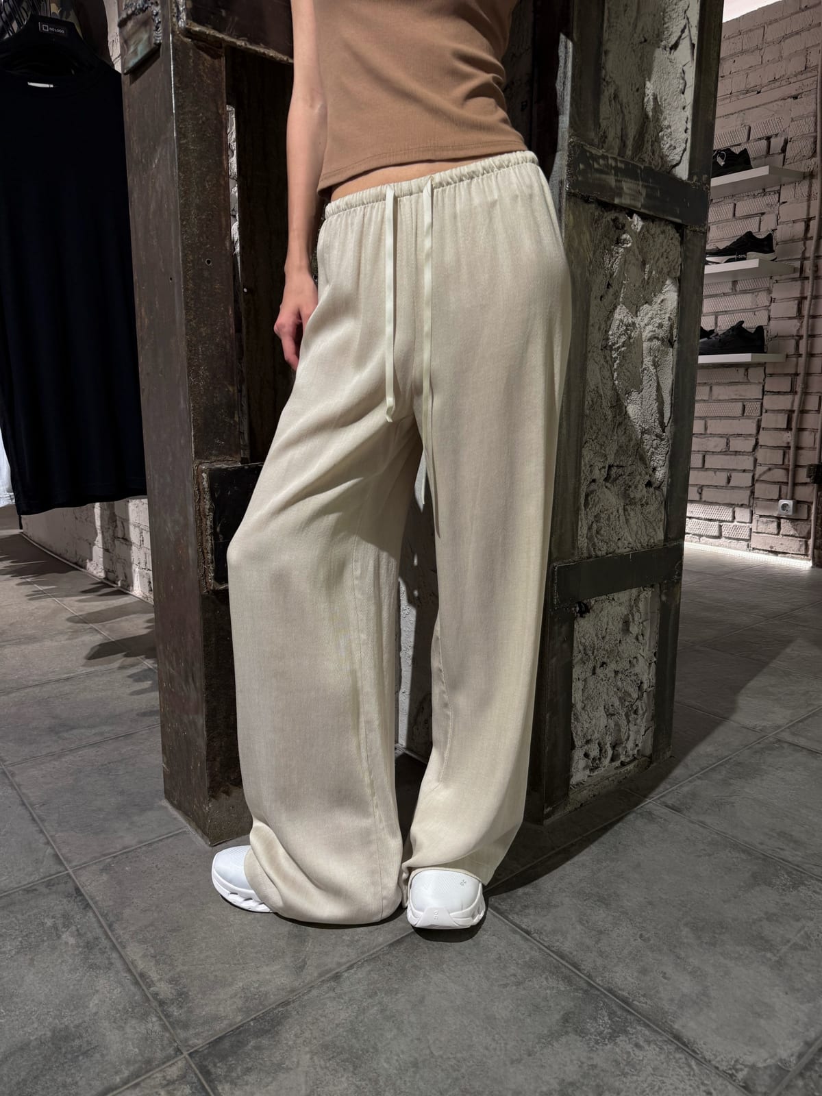 Брюки THE ROW — NO LOGO STORE