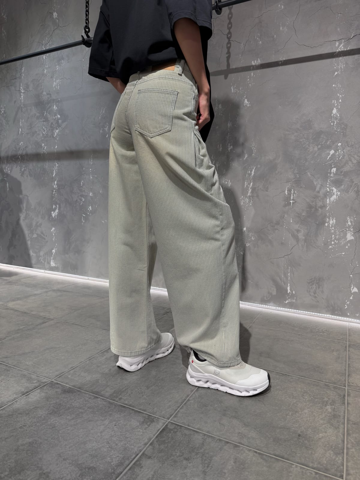 Джинсы — Женское, NO LOGO STORE (фото 2)